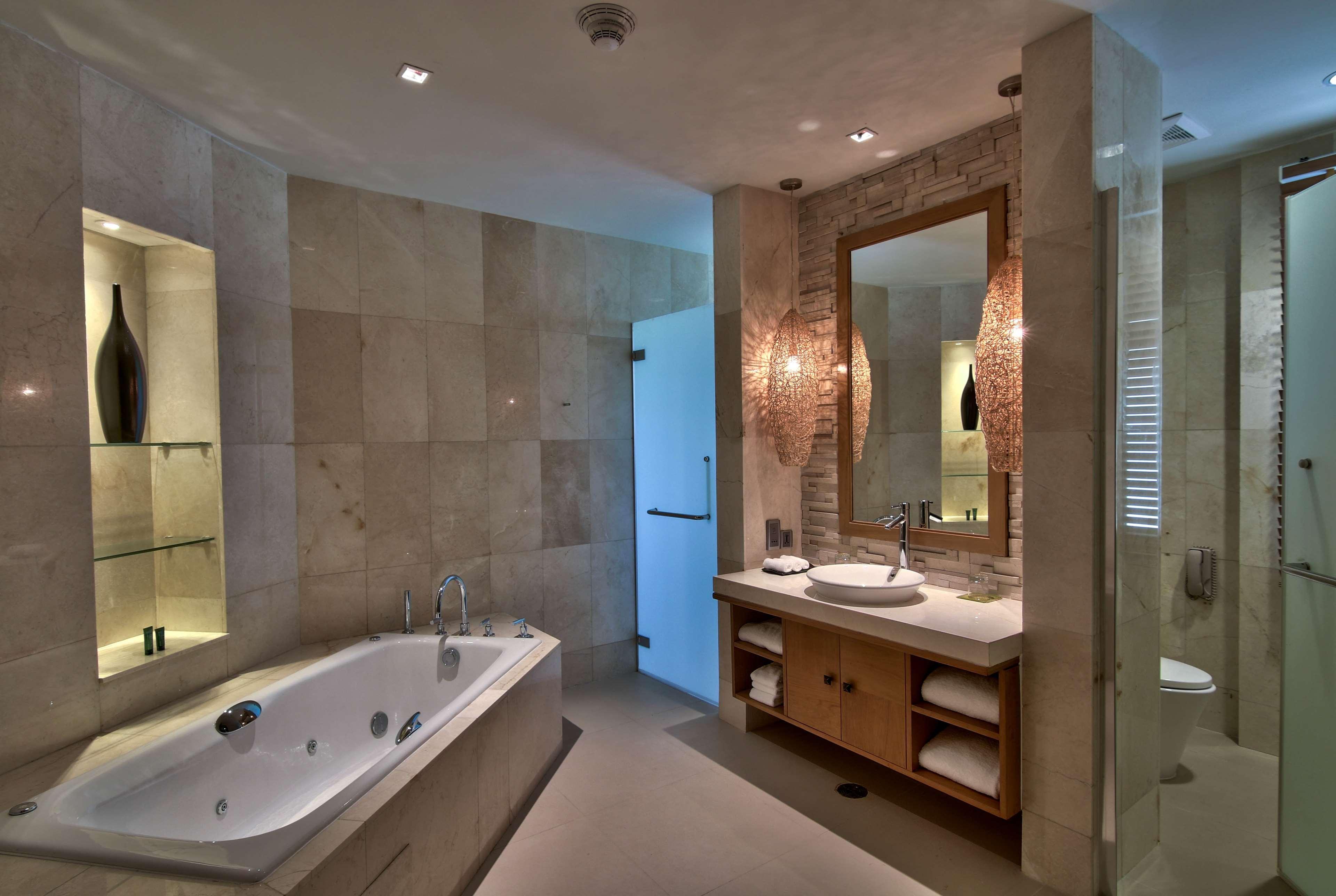 Hilton And Курортный комплекс